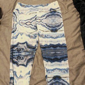 Jala Blue Marble Scrunch Leggings